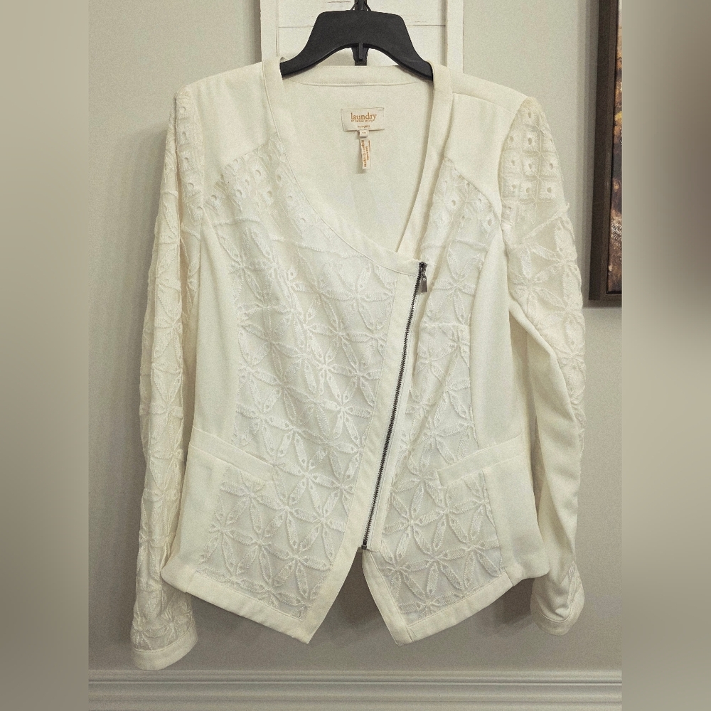 Laundry By Shelli Segal White Geometric Lace Asymmetrical Moto Jacket
